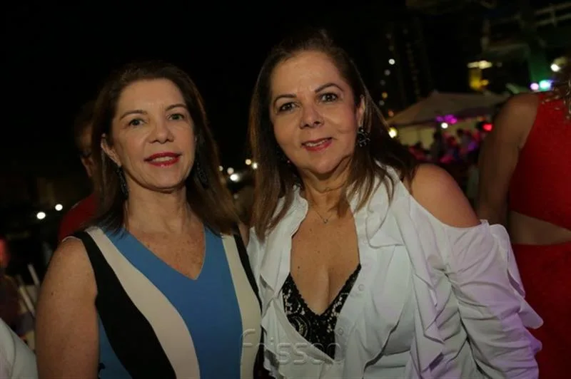 Beta Benevides e Fernanda Laprovítera