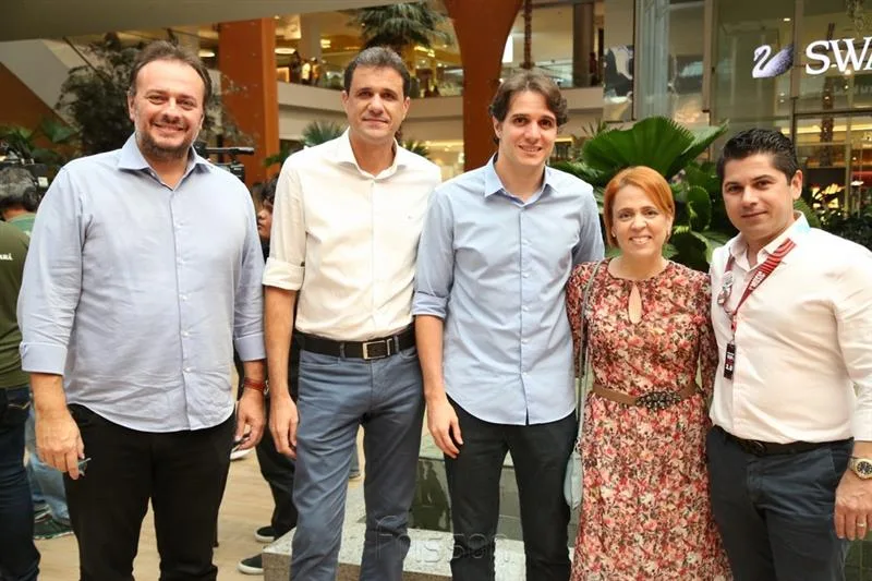 Adriano Nogueira, Welinthon, Beijamim Oliveira, Raquel Mendonça e Pompeu Vasconcelos
