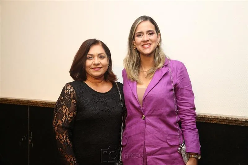 Alexandra Siebra e Olga Lessa