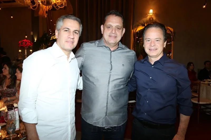 Adolfo Bichucher, André Nunes e Lisandro Fujita