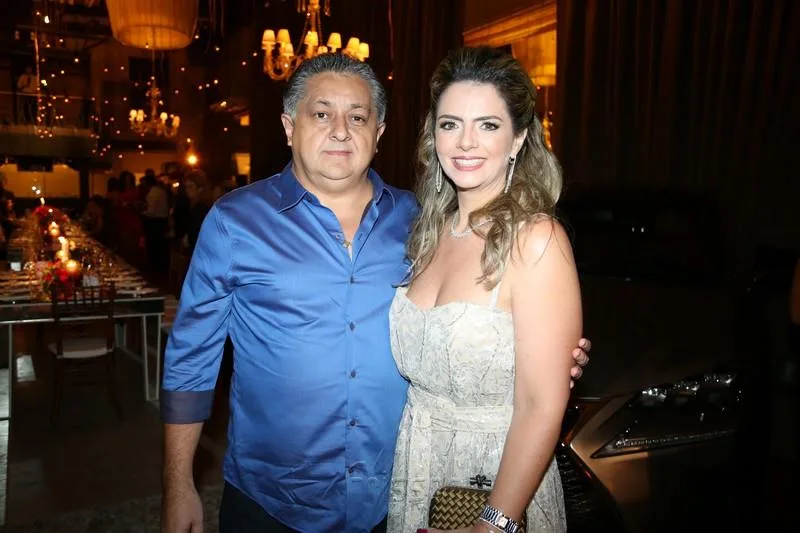 Adriano e Tais Pinto