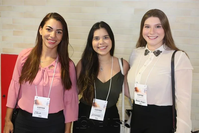 Cleide Carvalho, Amanda Alves e Amanda Marques