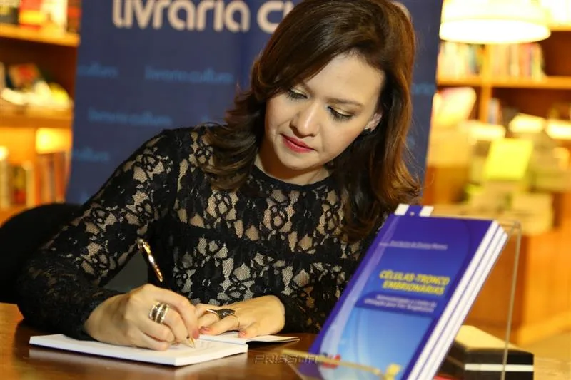 Ana Karine Moreira