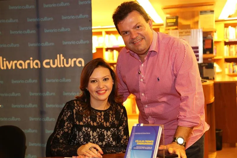 Ana Karine Moreira e Fernando Férrer