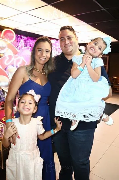 Aniversário de Sarah Craveiro