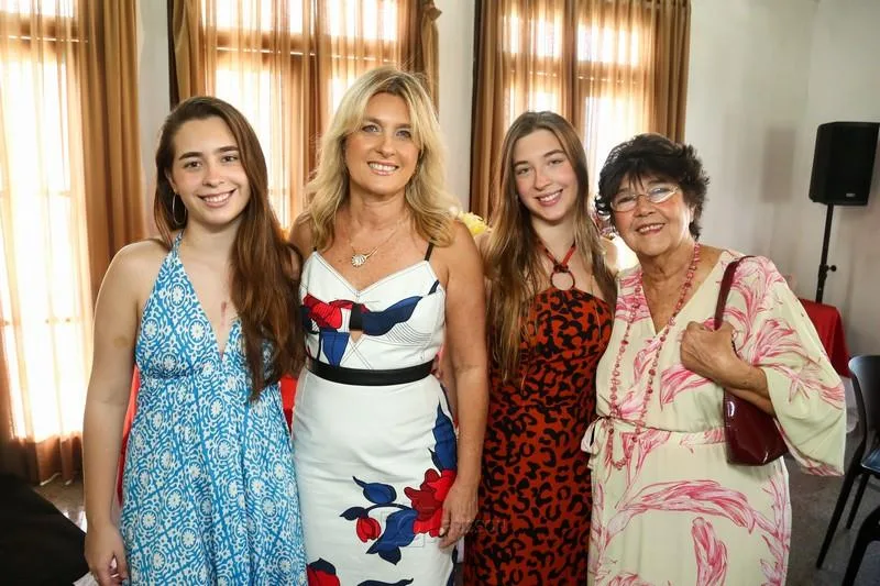 Aniversário de Monique Barreira