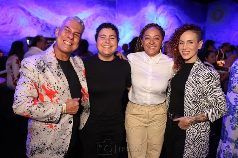Ciro Santos, Paula Andrade, Michelle Ribeiro e Georgia Freire