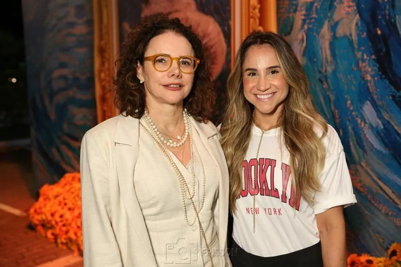 Cristiane Araújo e Roberta Fernandes