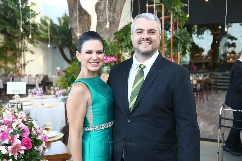 Alessandra Viana e Caio Fernandes