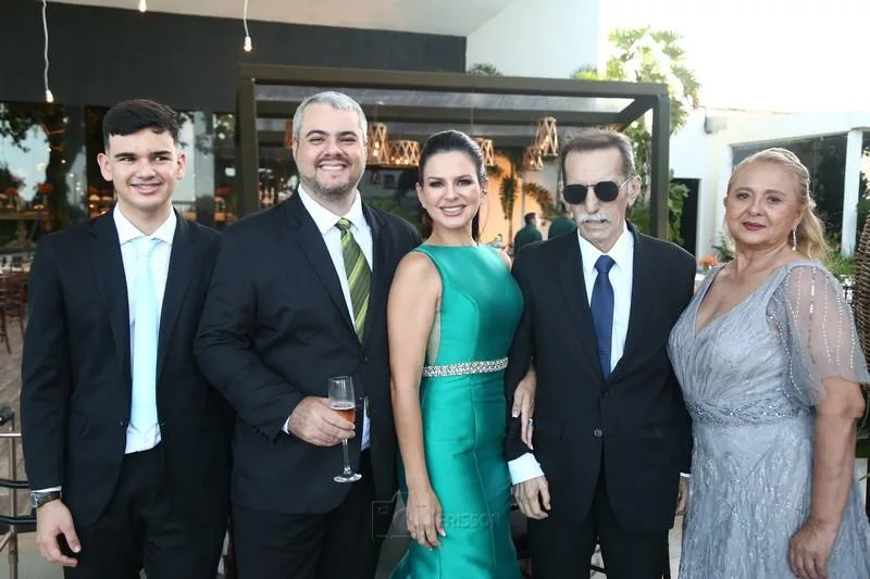 Arthur Viana, Caio Fernandes, Alessandra, Pedro e Carmen Viana