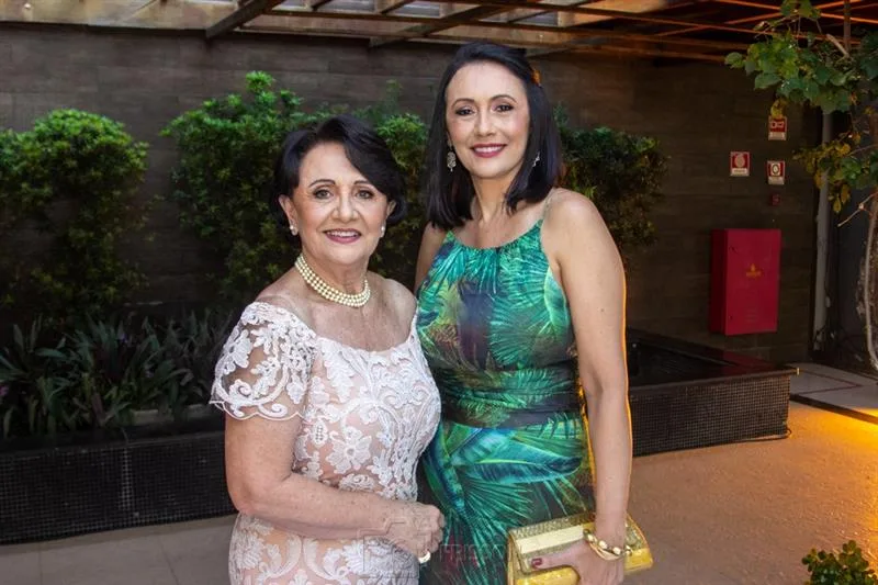 Aida Samuel e Sara Morais