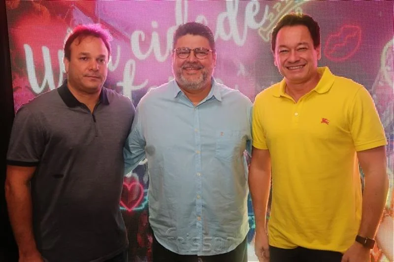 Enio Cabral, Colombo Cialdini e Pedro Neto
