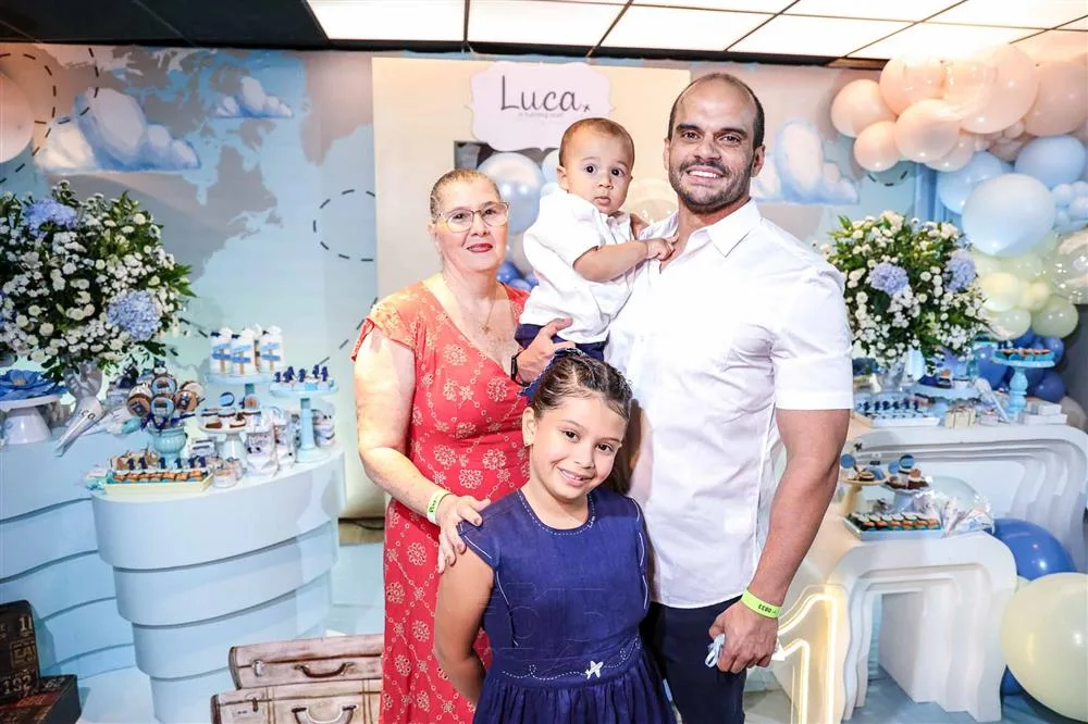 Amélia, Lina, Luca e Rafael Vasques
