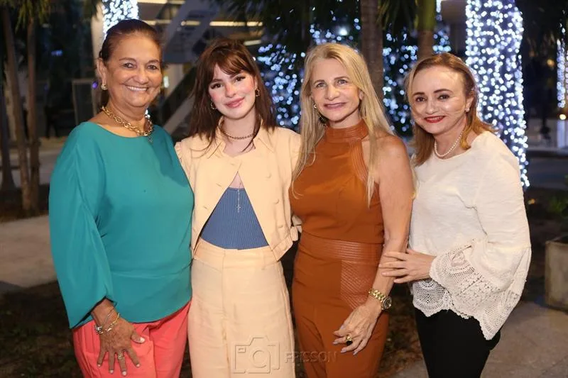 Luzimeire Jordão, Maria, Rosângela Dias e Eliane Novaes