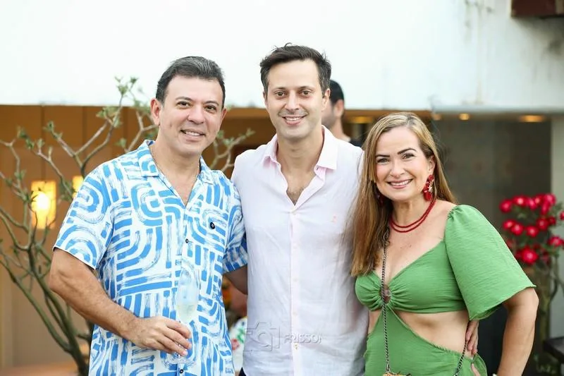 Alan Carvalho, Daniel Eleutério e Briane Castro