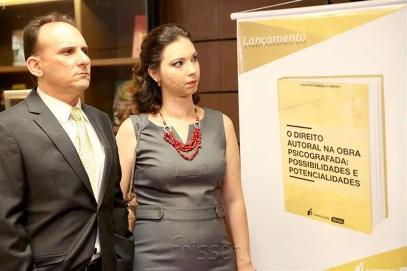 Narcélio Ribeiro e Valéria Lopes