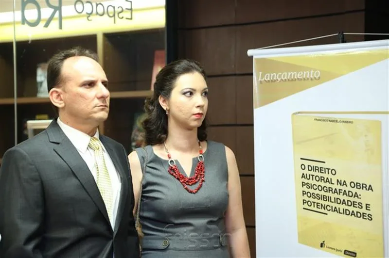 Narcélio Ribeiro e Valéria Lopes
