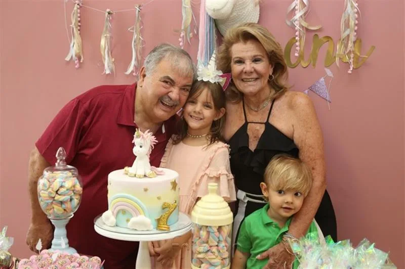 Carlos, Manu, Marcinho e Lana Petrone