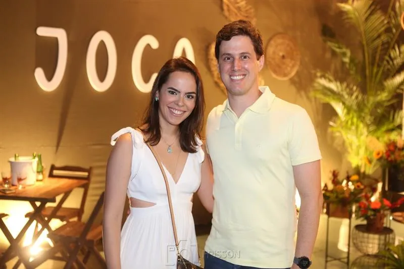 Ana Beatriz e Thiago Aguiar
