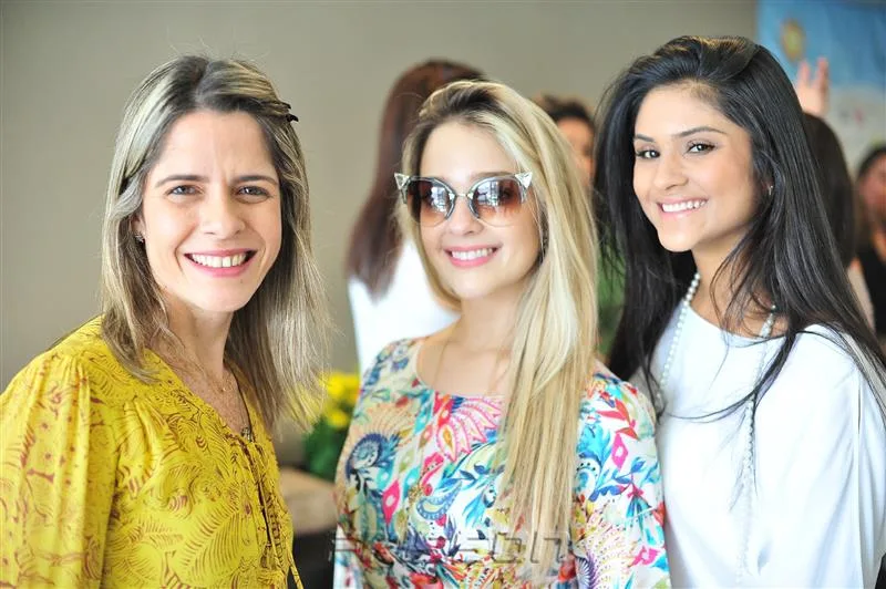 Carla Nogueira, Luiza Bezerra e Mileide Mirraily