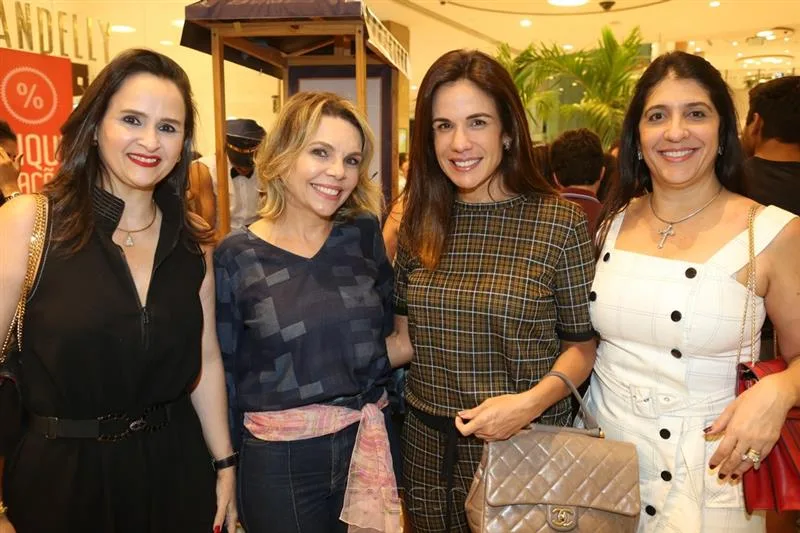 Adriana Miranda, Lilian Porto, Ana viginia Martins e Elisa Oliveira