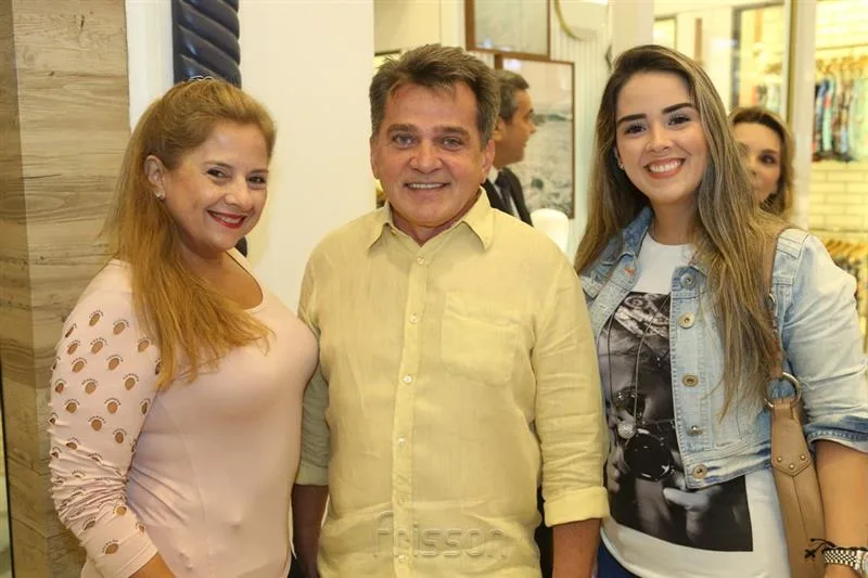 Beth pinto, Whotson Viana e Roberta Pinto