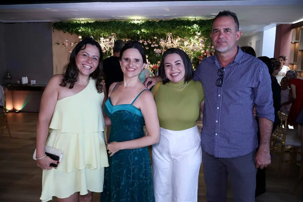 Celina Paiva, Letícia Ribeiro, Kélia Jácome e Aécio Santiago