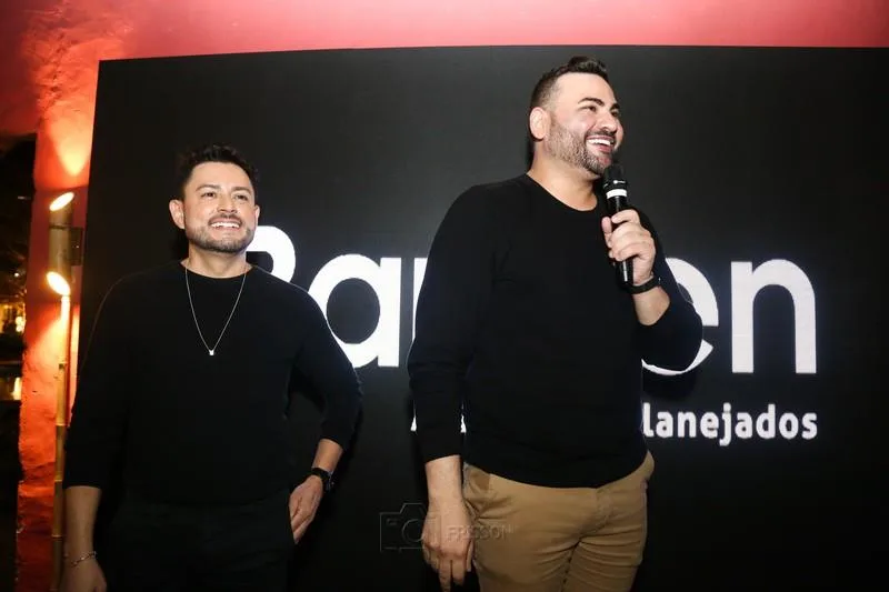 Alessandro Maia e Rodolfo Santiago