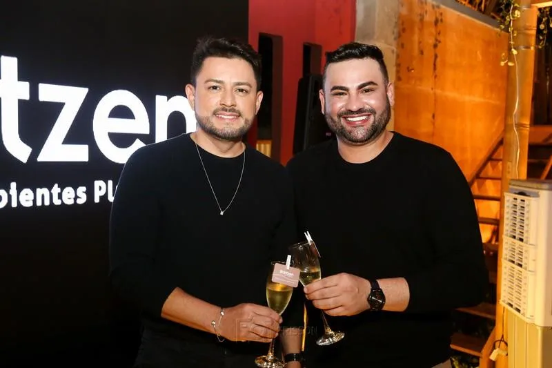 Alessandro Maia e Rodolfo Santiago