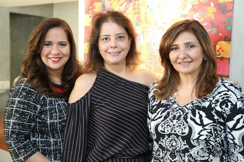 Martinha Assunção, Cláudia Gradvohl e Simone Jereissati