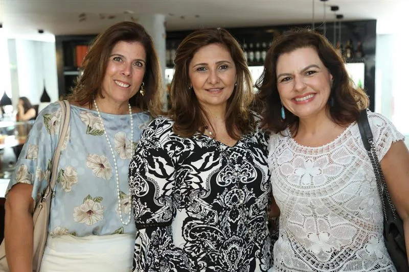 Nara Amaral, Simone Jereissati e Roberta Ary