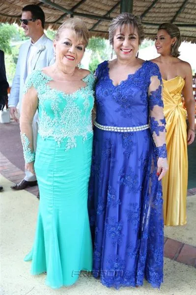Auxiliadora e Lucrécia Araújo