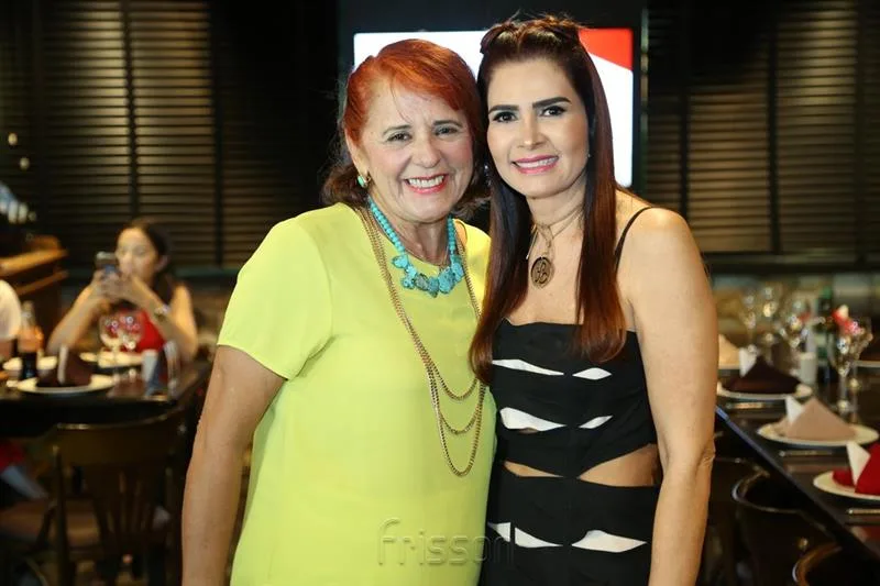 Fatima Duarte e Lorena Pouchain