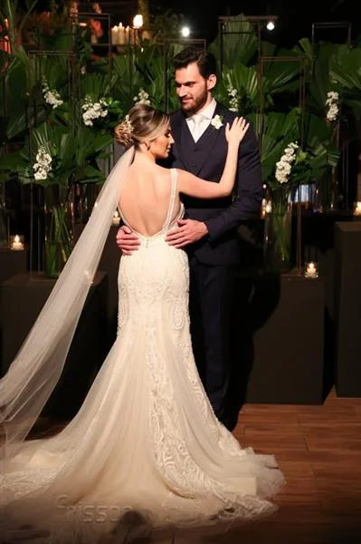 Amanda e Bruno Perdigão