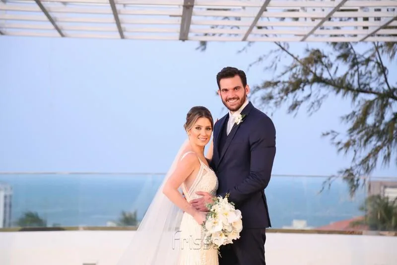 Amanda e Bruno Perdigão