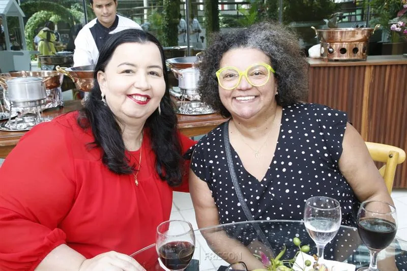 Adriana Félix e Valéria Vitoriano