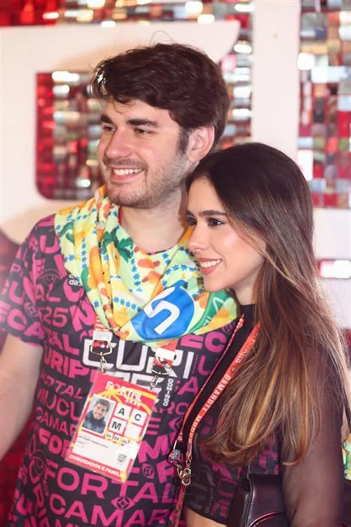 Arthur Magalhães e Letícia Macedo