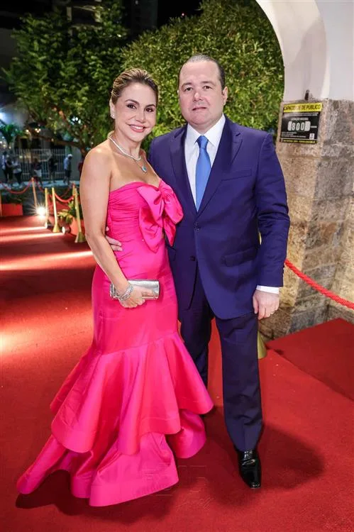 Adriana e Otávio Queiroz