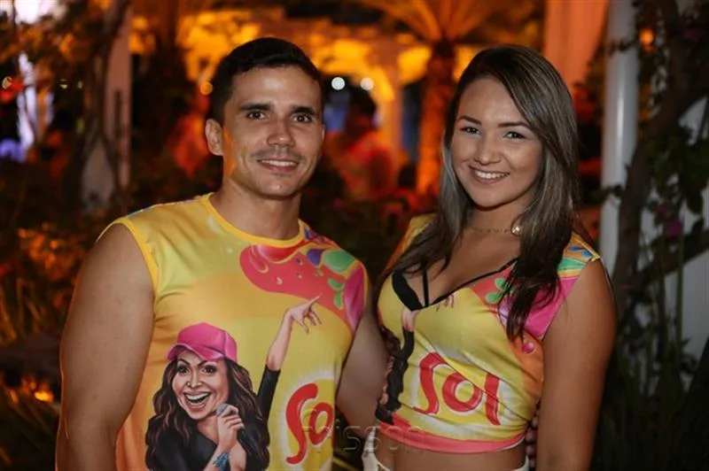 Adriano Araújo e Viviane Gomes