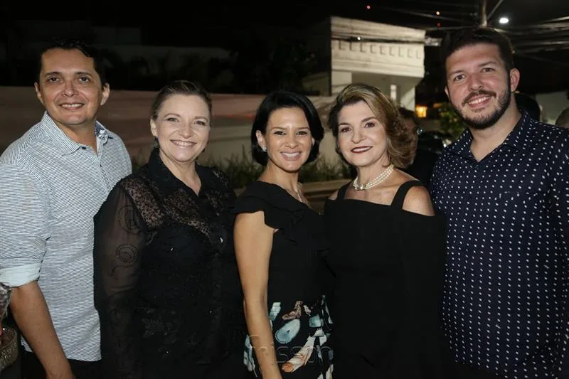 Armando Cesar, Grayce, Alessandra Viana, Katia Maggy e Jorge Barroso