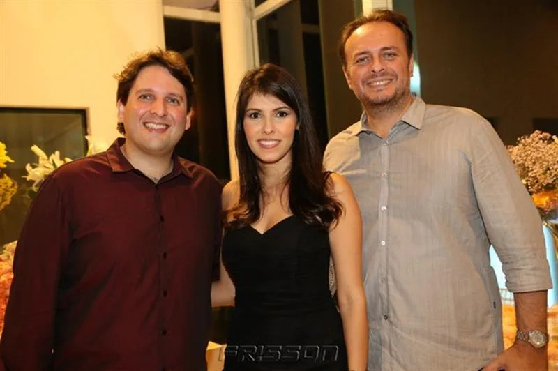 Daniel Simões, Flávia Laprovítera e Adriano Nogueira