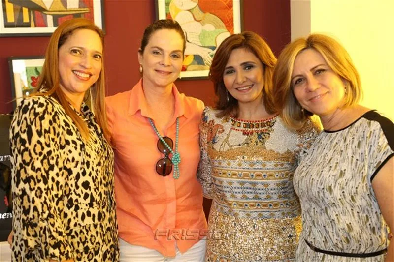 Ana Cláudia Canamary, Jaqueline Mota, Simone Jereissati e Fernanda Torres