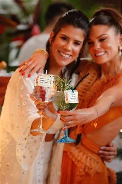 Marcela e Mariana Pinto