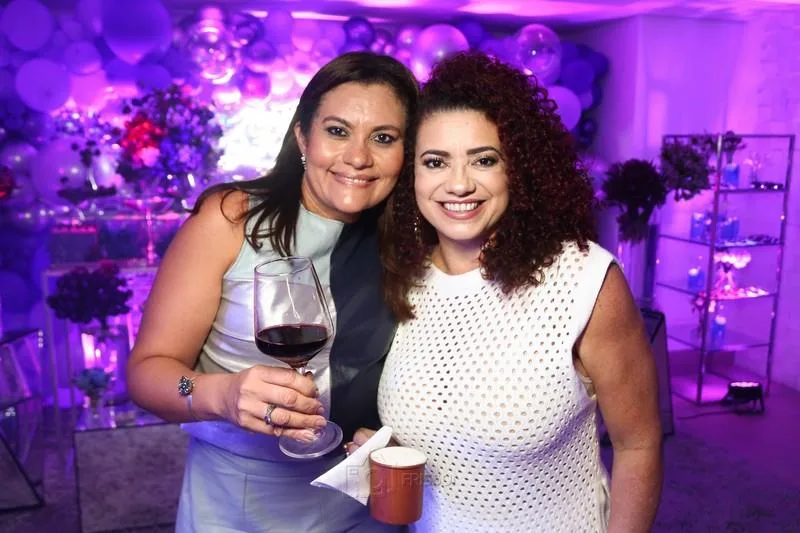 Aniversário de Thaís Gomes