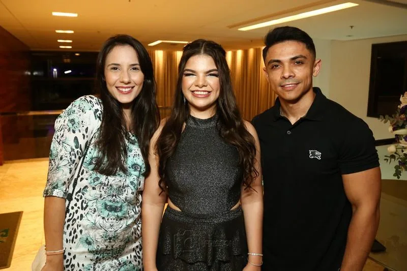 Aniversário de Thaís Gomes