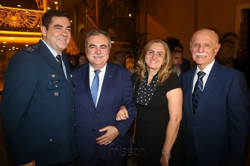 Coronel Alex, Assis e Edna Cavalcante e Freitas Cordeiro