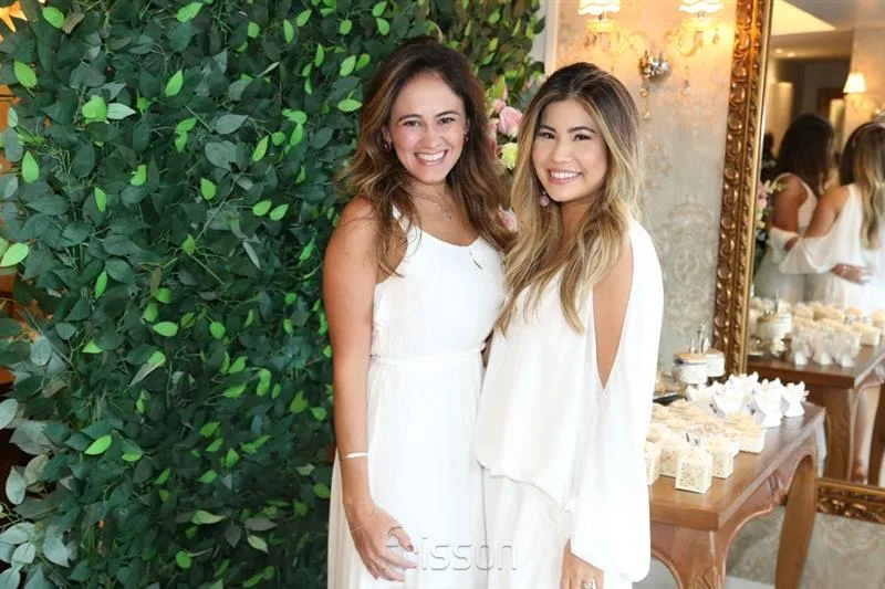 Bia Bezerra e Priscila Yamazaki