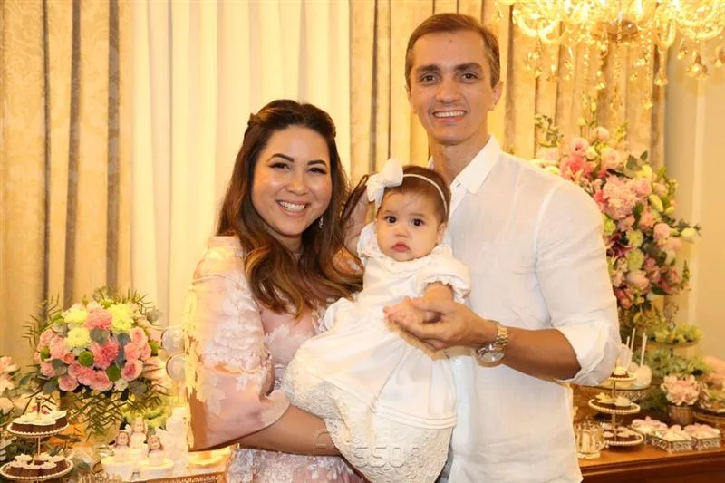 Carol Yamazaki, Maria Valentina e Marcelo Marfrutas