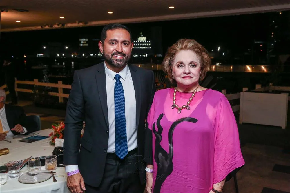 Cássio César e Alessandra Aragão
