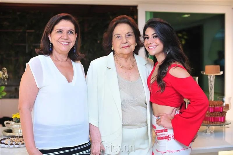 Ana D'aurea, Aunésia Aires e Beatriz Albuquerque